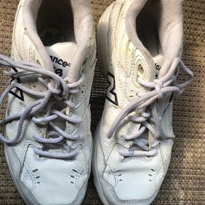 Vintage Women’s New Balance 608 Cross-Trainers Size 6 1/2 D